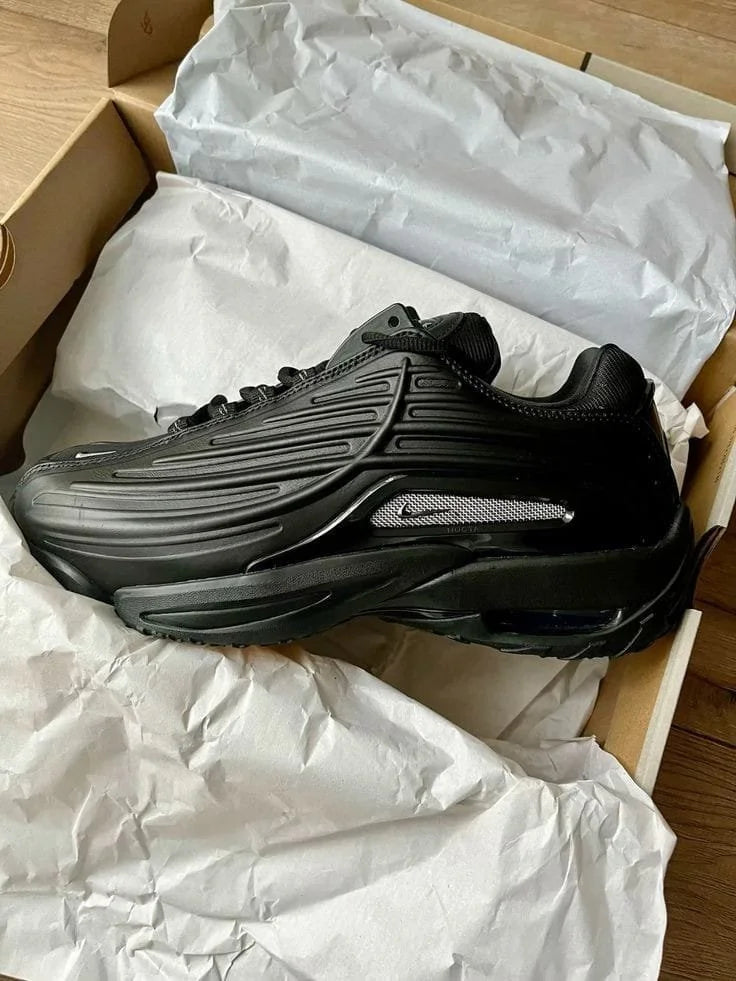 Ni_ke N_octa Hot “Step 2 Black”(1st Time In India & With OG Box)