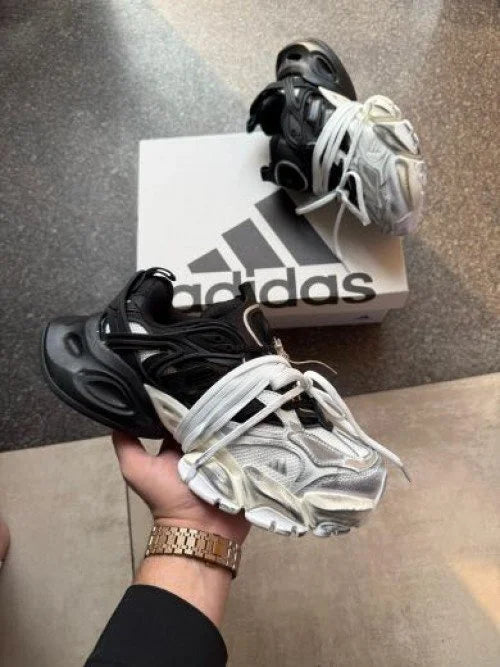 Adid_ass Xlg Runner Deluxe White Black