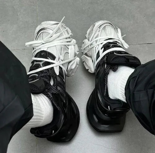 Adid_ass Xlg Runner Deluxe White Black