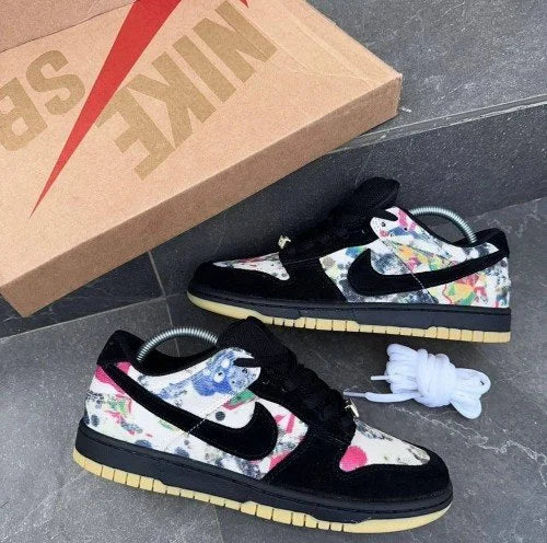 Ni_kee SB Dunk Low x Supreme Rammellzee