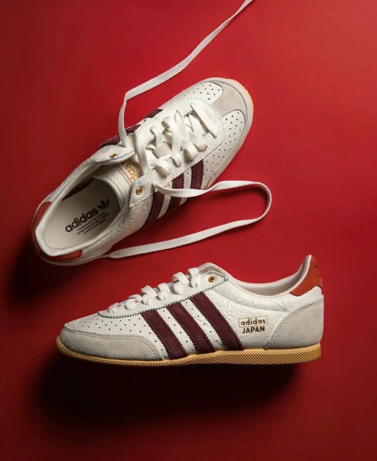 Add_idas Japan Og Off white shadow red