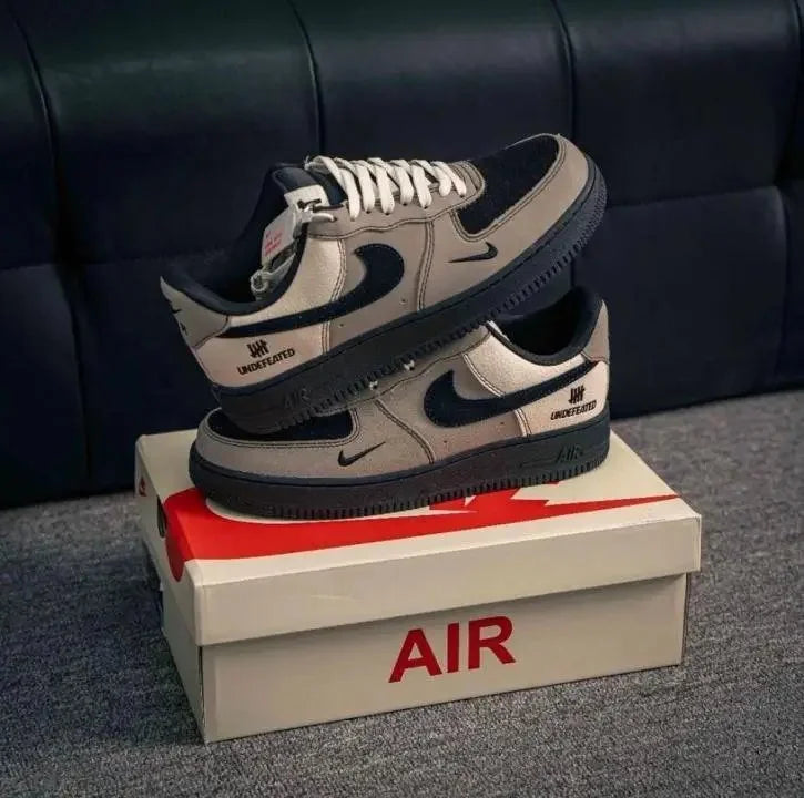 N_ike Airfor_ce 1 Low 07 X Undefeated