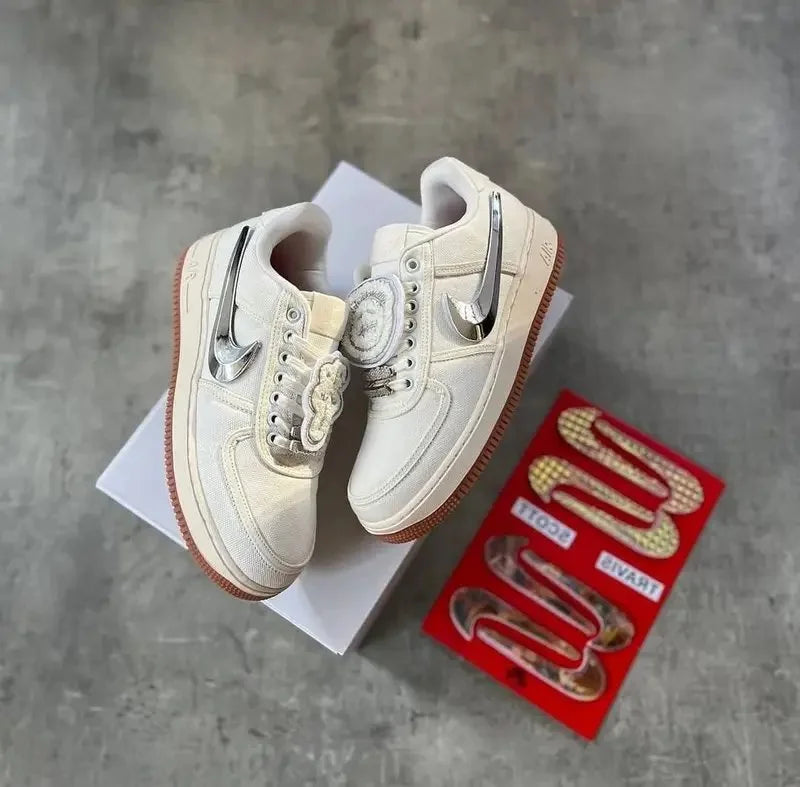 N_ike Airfo_rce 1 low Travis Scott