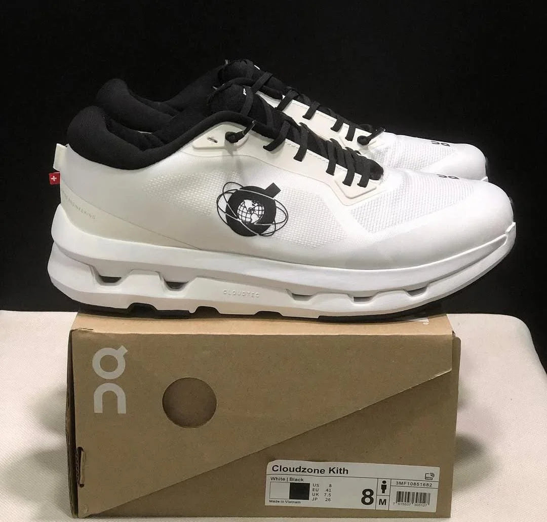 KI_TH X ON CLOU_DZONE WHITE BLACK