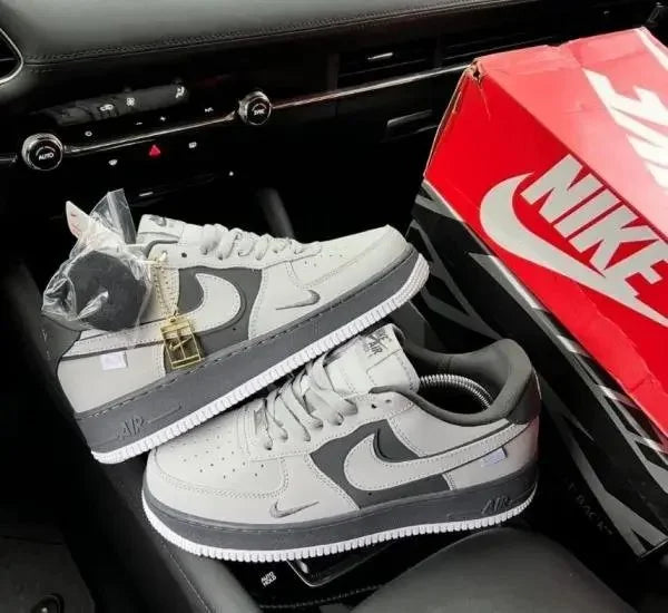 Nike Air Force 1 Low Grey Metallic