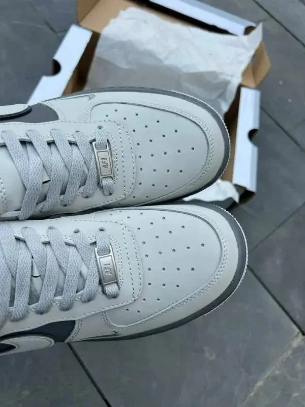 Nike Air Force 1 Low Grey Metallic