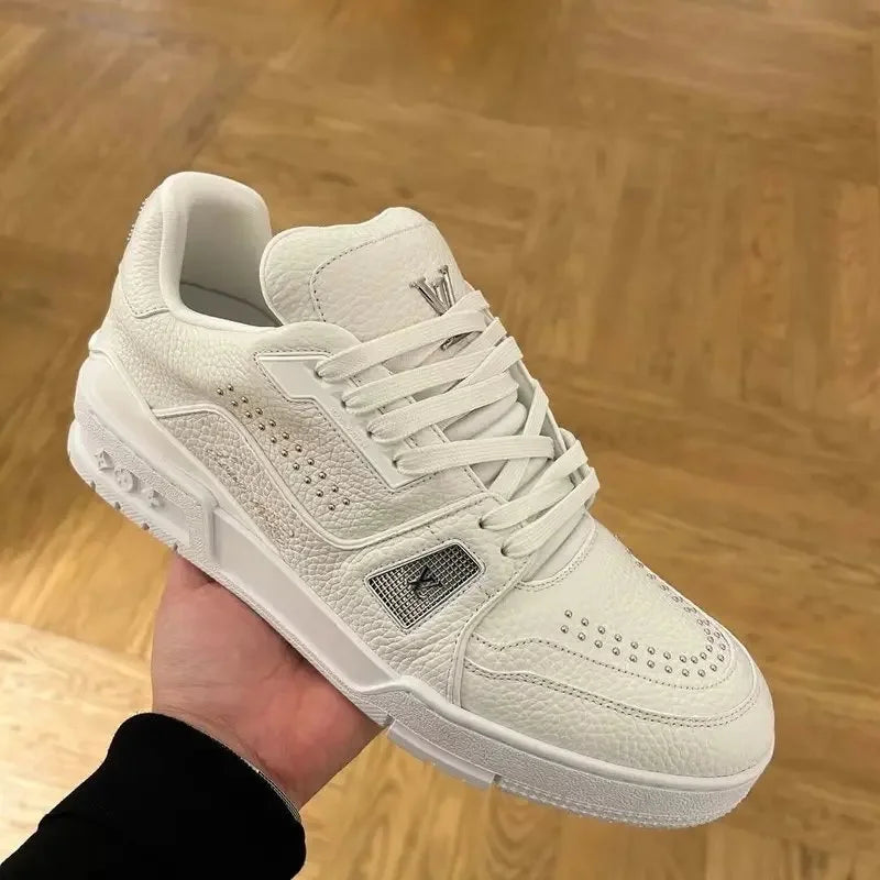 Lo_uis Vuit_ton Trainer “Triple White