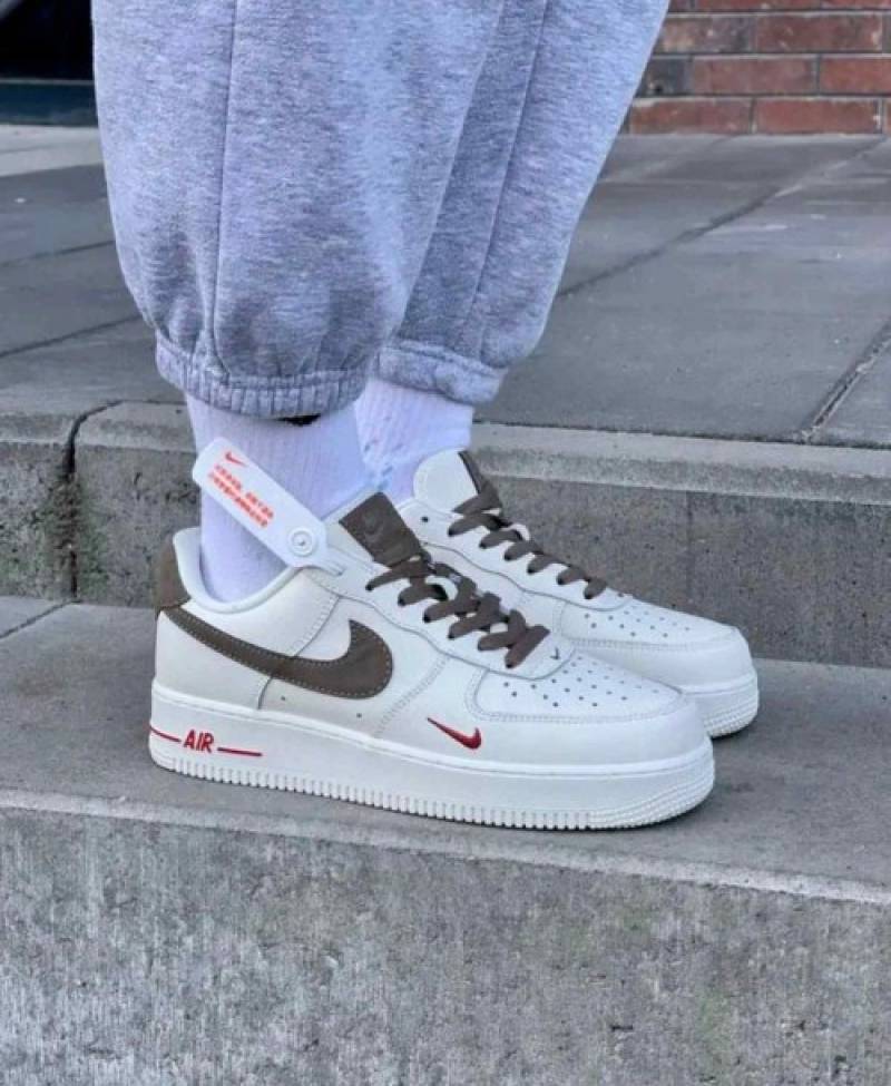 Nik__ee Airforce 1 mini red swoosh coffee milk fix