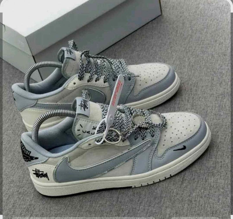 Nik__ee AIR JORDAN SB DUNK TRAVIS SCOTT TUSSY