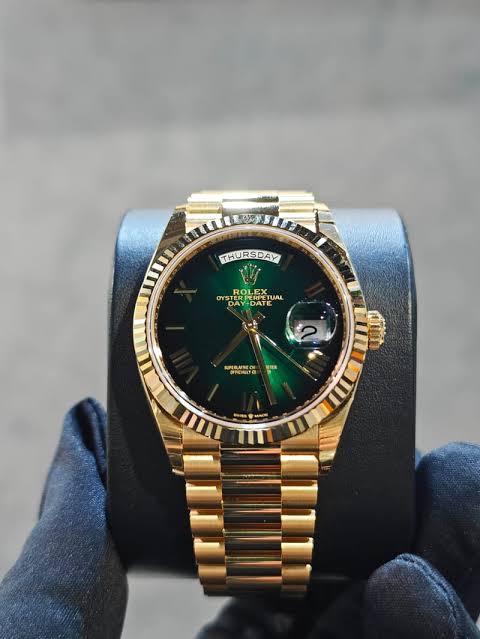 day date gold roman