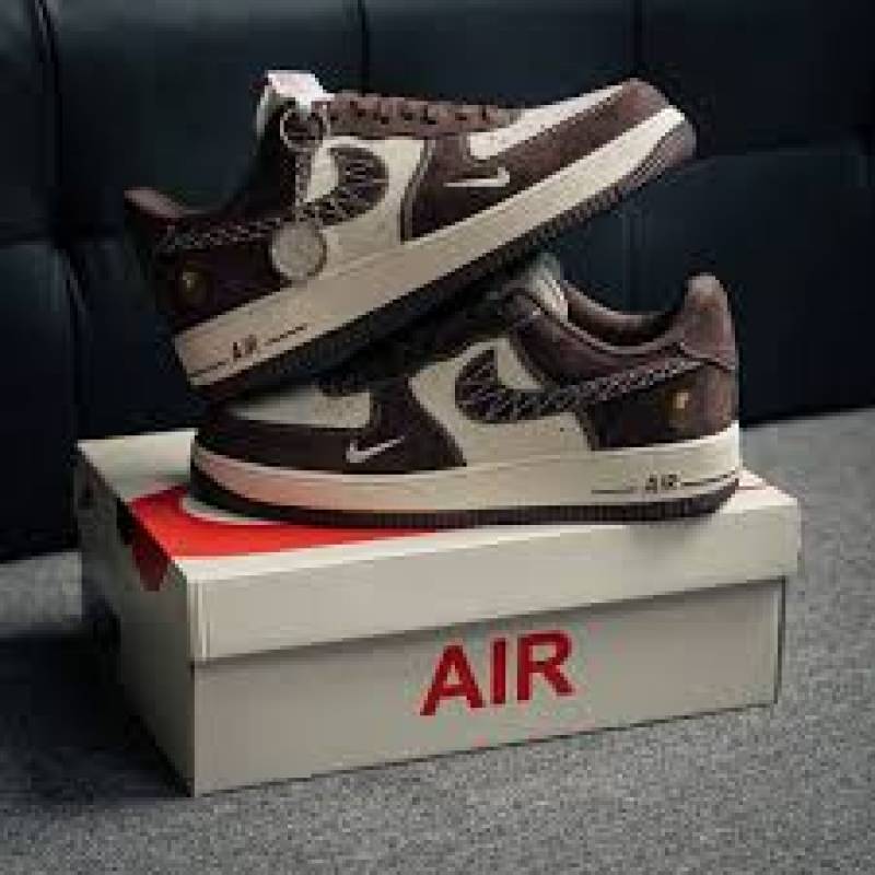 Nik__ee air force 1 low se craft turne sued 965