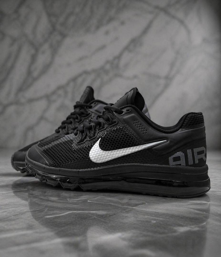 Nik__ee Air Max 2013 black