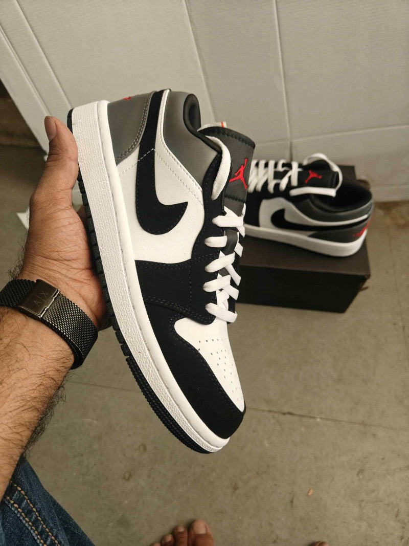 Nik__ee Air Jor_dan retro 1 Low ash green