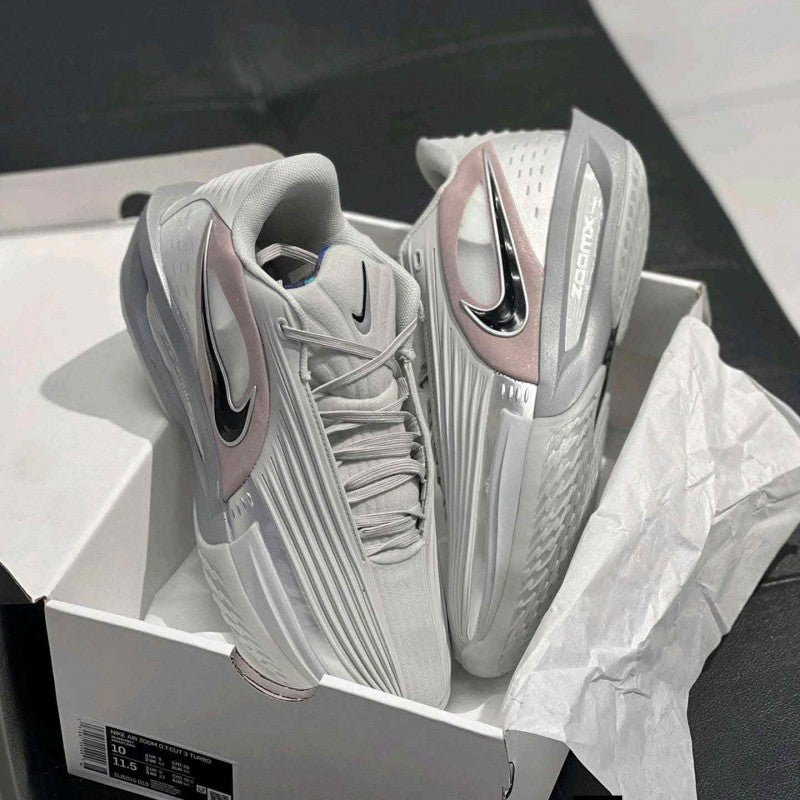 Nik__ee Zoom G.T. Cut 3 White Metallic Silver