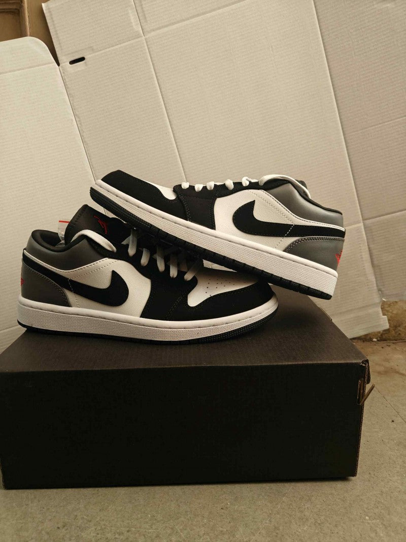 Nik__ee Air Jor_dan retro 1 Low ash green
