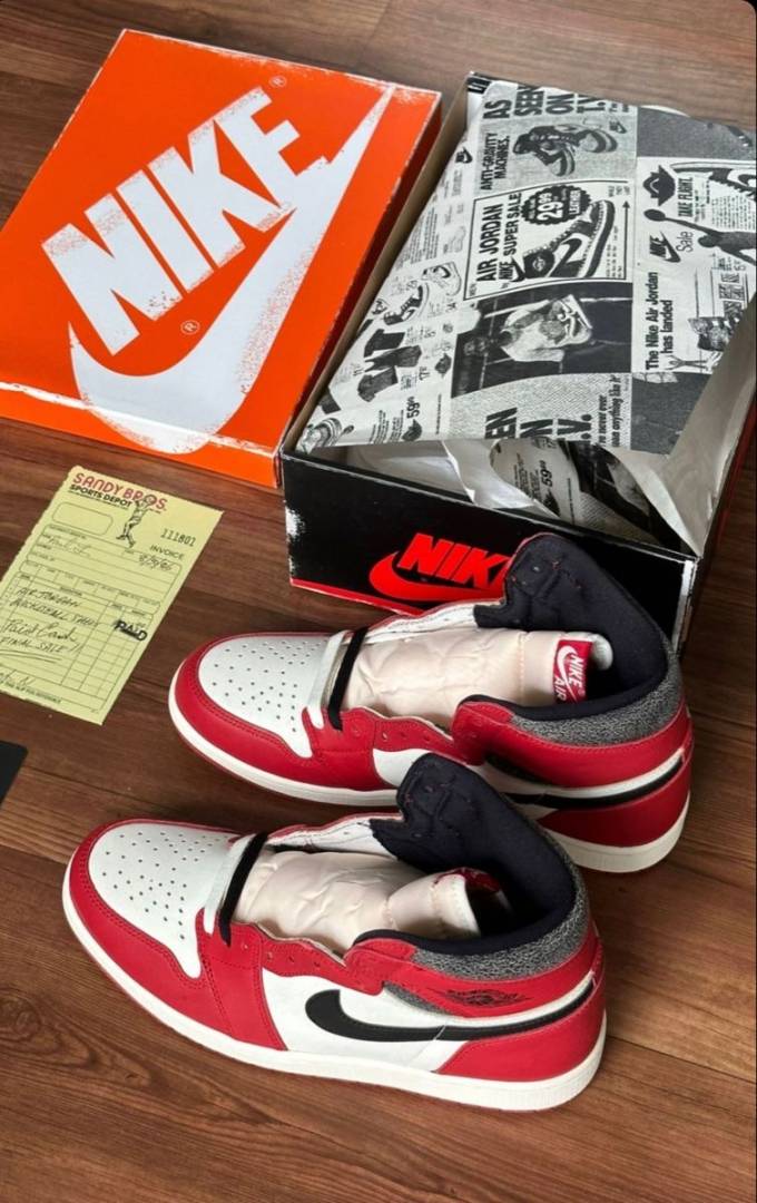 Nik_ee Air Jordan 1 Lost & Found Semi UA