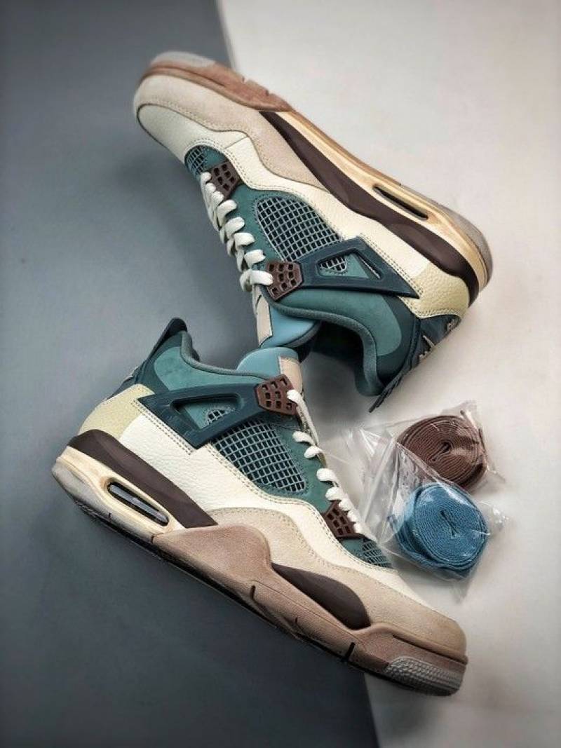 NIK__EE AIR JORDAN 4 SNORLAX SEMI UA