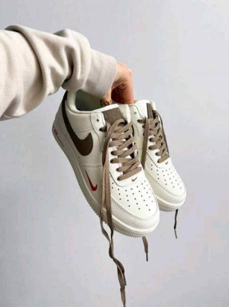 Nik__ee Airforce 1 mini red swoosh coffee milk fix