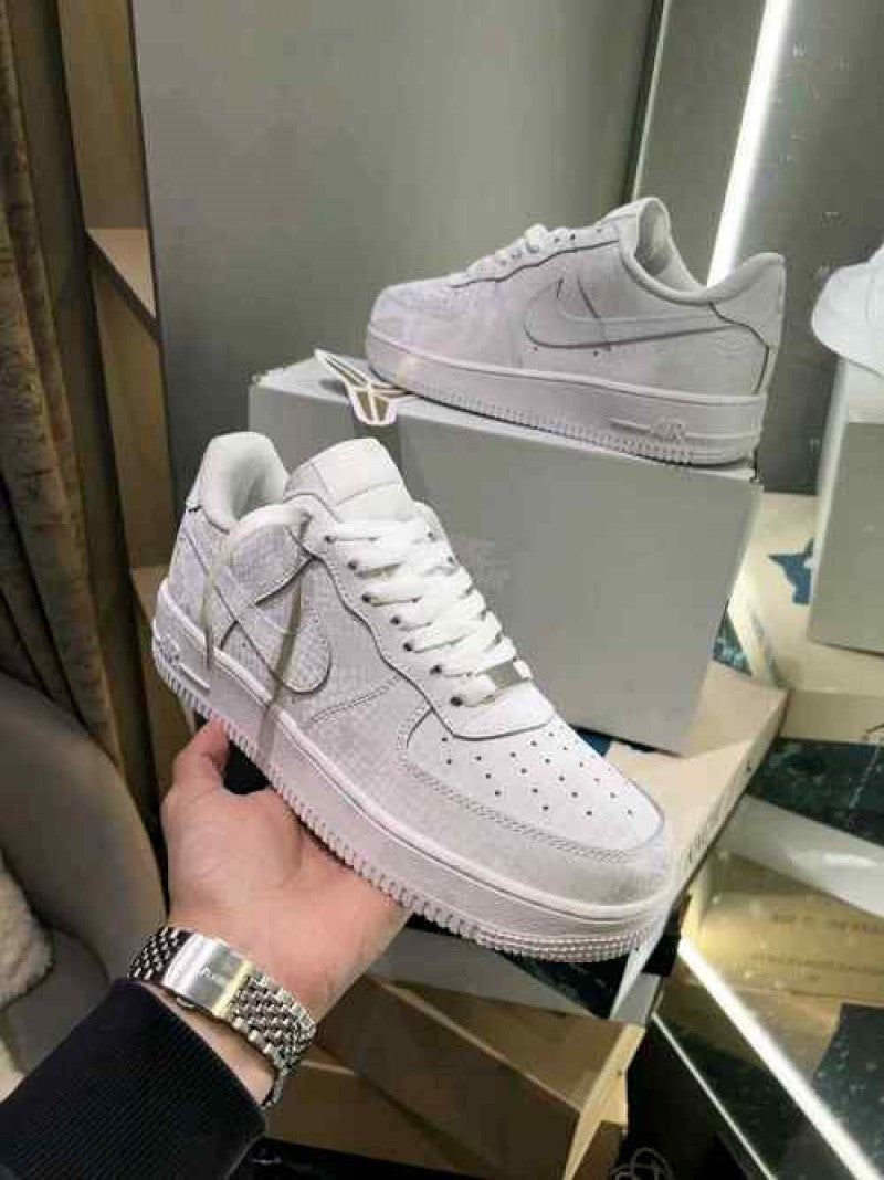 Nik___ee Airforce Kobe bryant 1 Low tripple white 590