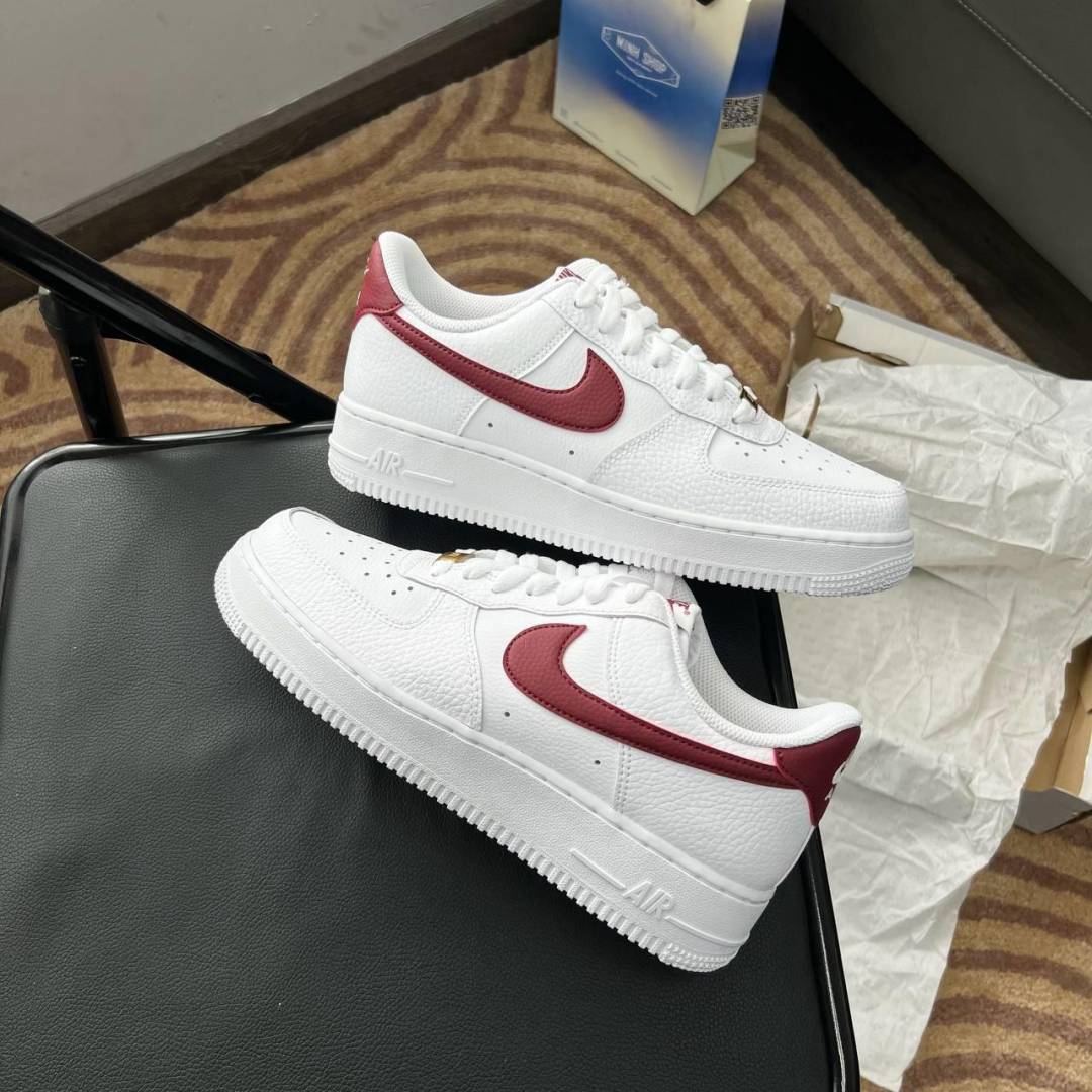 Nik__ee Air Force 1 07 Low White Team Red
